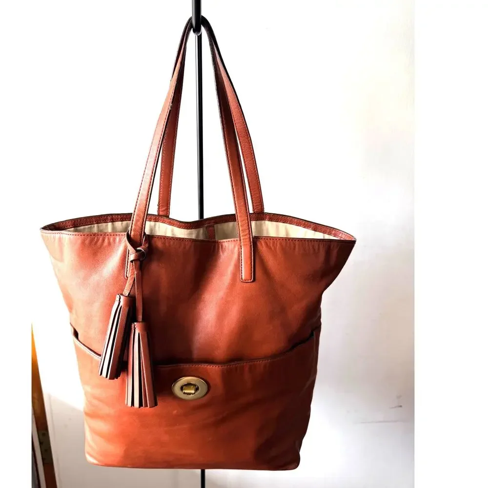 COACH Legacy Leather Tote Bag in Brown